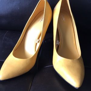 Mossimo heels 6.5